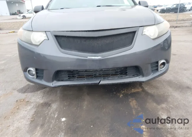 JH4CU2F68BC009084: 44513891