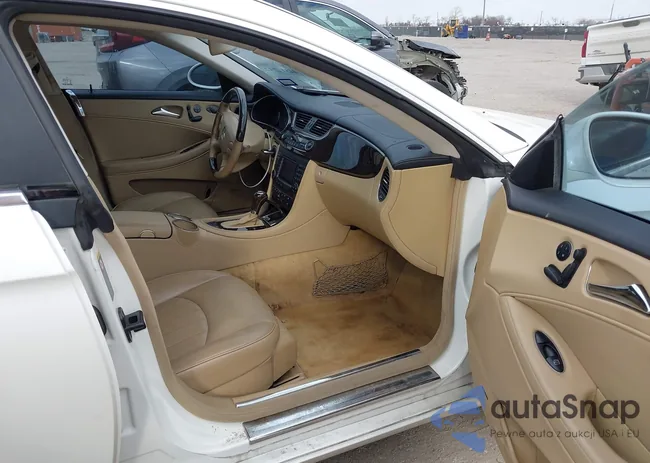 WDDDJ72X08A126209: 44514037