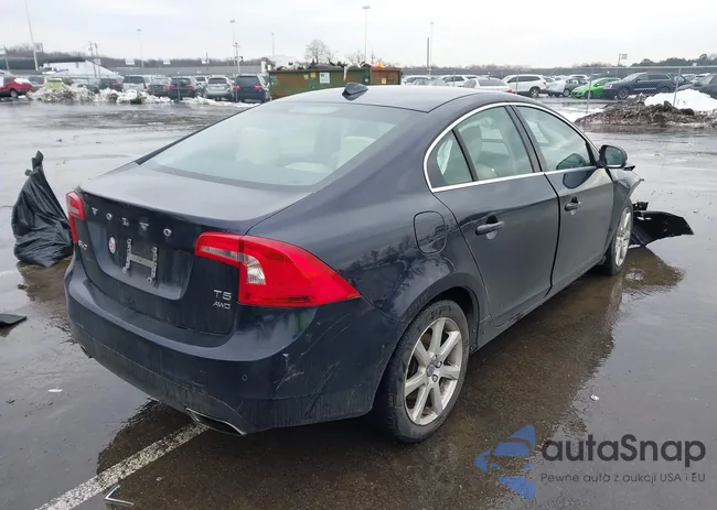 YV1612TK8G2405385: 44514122