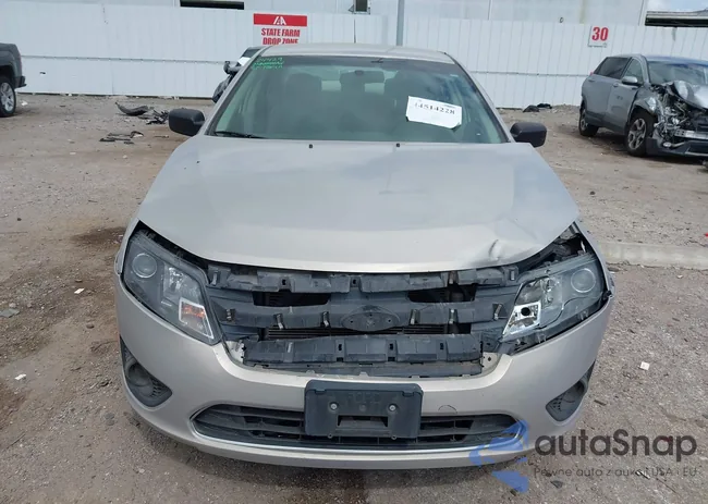 3FAHP0GAXAR215535: 44514228