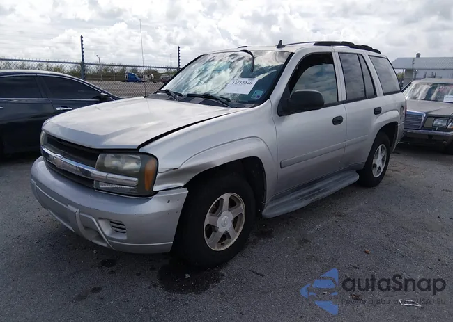 1GNDT13S362225173: 44513240