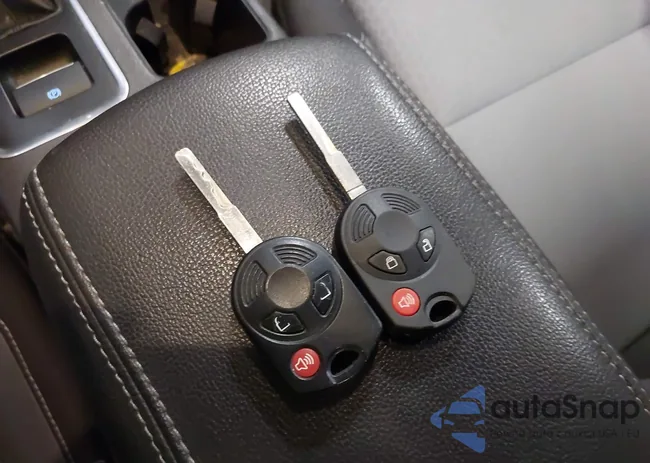 1FMCU9GD6JUD57977: 44513269