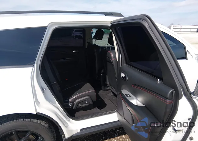 3C4PDDEG0HT502053: 44513294