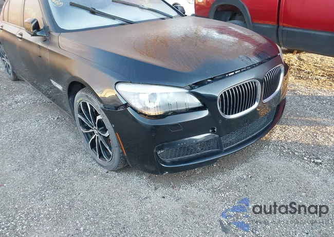 WBAKC8C55CC437255: 44513309