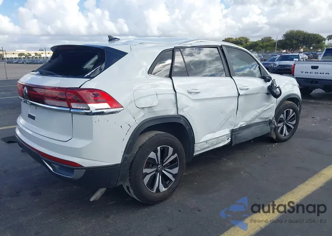 1V2DE2CA9SC226377: 44513328