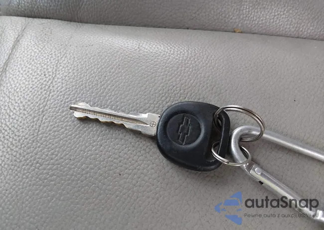 2GCEK13Y781200381: 44513344