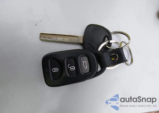 KMHTC6AD0CU078537: 44513507