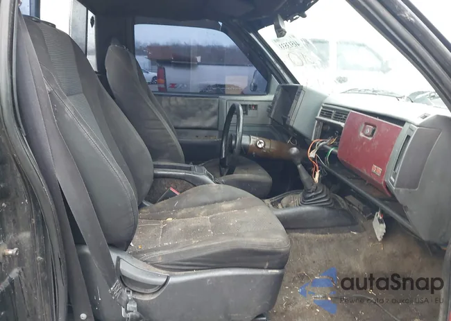 1GCBS14R0K2174272: 44513533