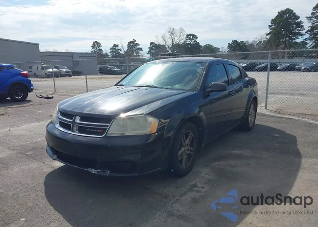 1C3CDZAB2EN105384: 44513542