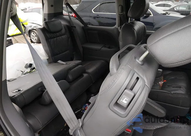 5FNRL38666B045818: 44513620