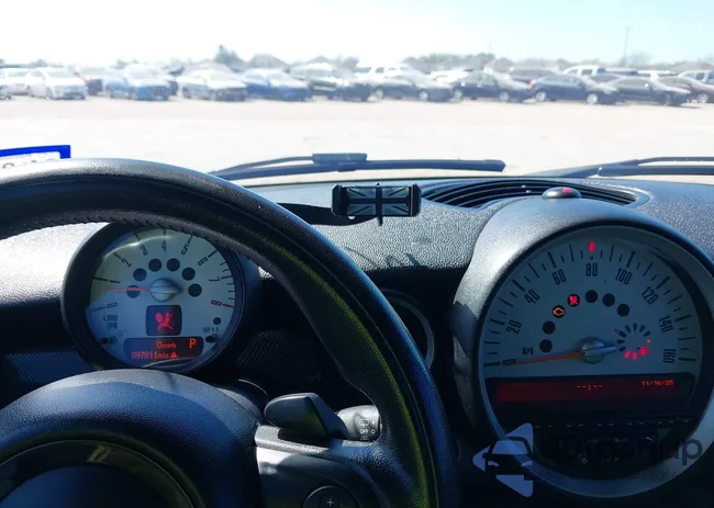 WMWSV3C5XDT391579: 44514721