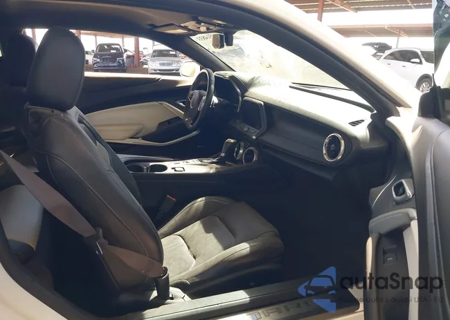 1G1FH1R78H0176792: 44514833