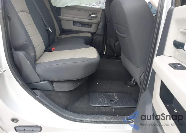 3C6UD5DL4CG145251: 44514842