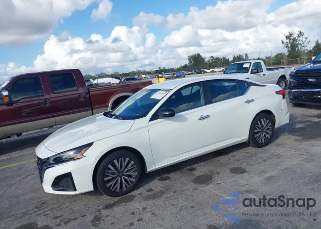 1N4BL4DV4SN390139: 44514853