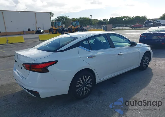 1N4BL4DV4SN390139: 44514853