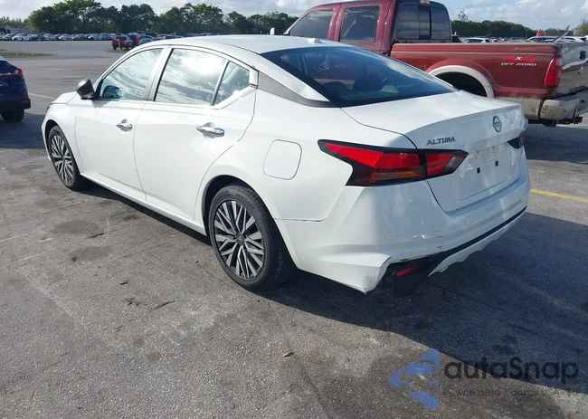 1N4BL4DV4SN390139: 44514853