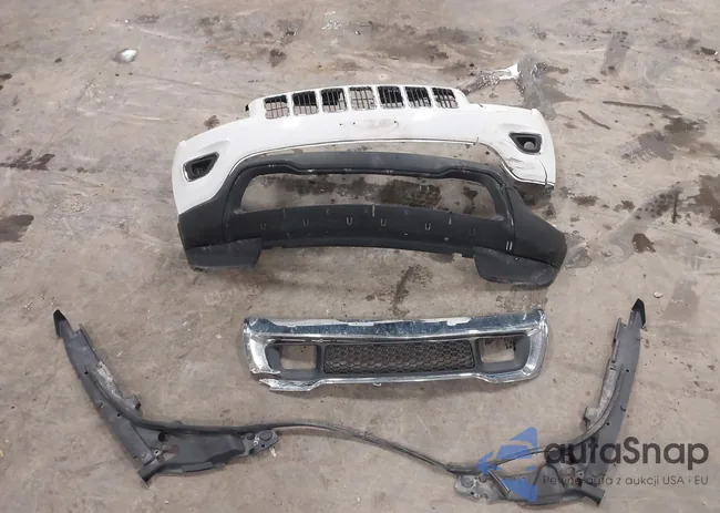 1C4RJFBT6FC842167: 44514862