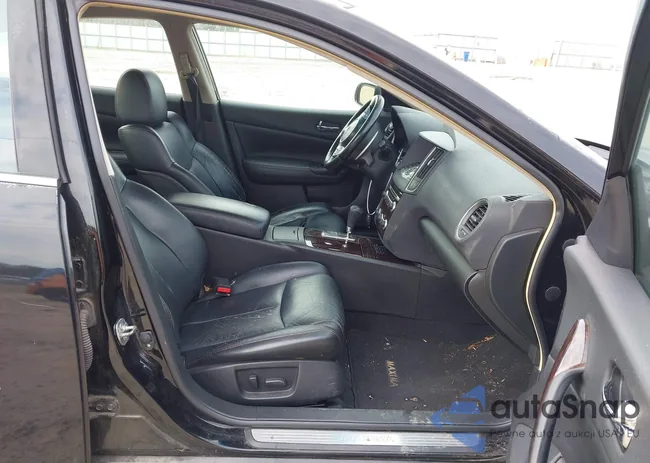 1N4AA5AP6BC827020: 44515048