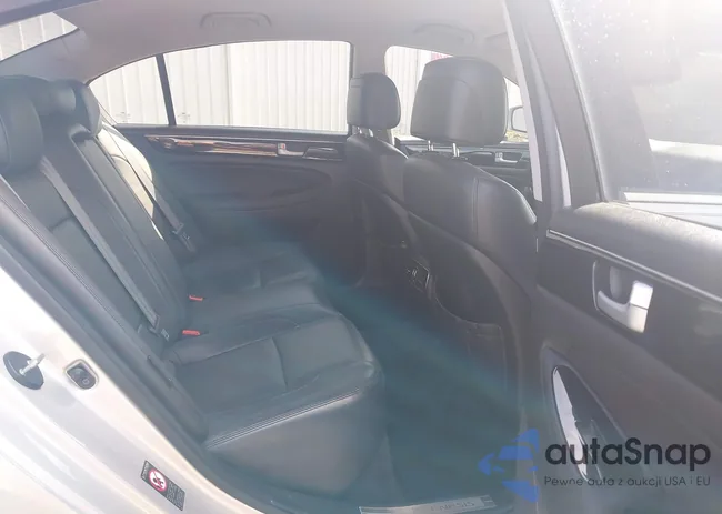 KMHGC4DD2EU263242: 44515059