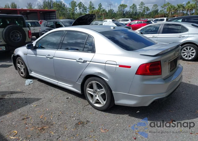 19UUA66244A026077: 44515189