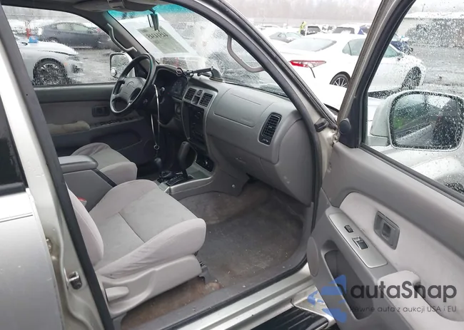 JT3HN86R610327324: 44514345