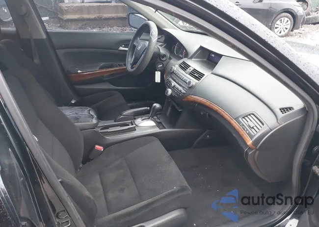 1HGCP2F72CA159899: 44515708