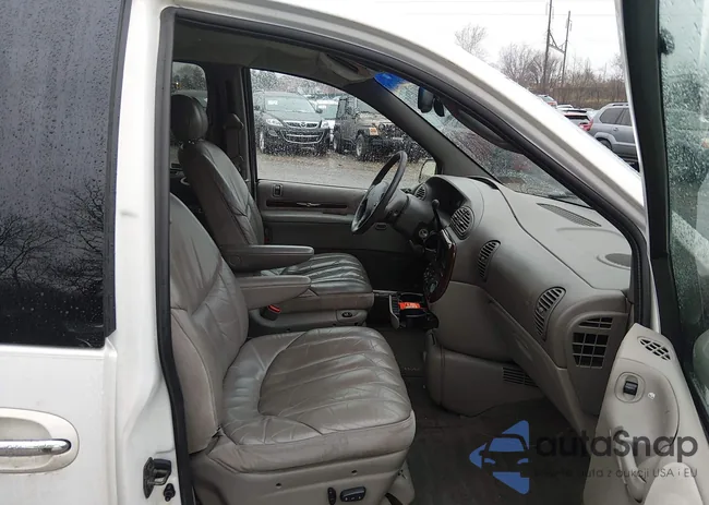 1C4GP64L3YB587005: 44515725