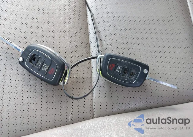 KM8SNDHF8DU014104: 44515868