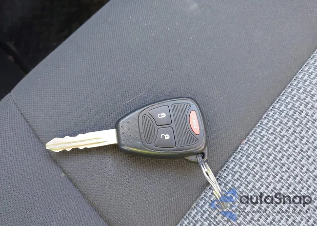 1J8FF28W88D513796: 44515980