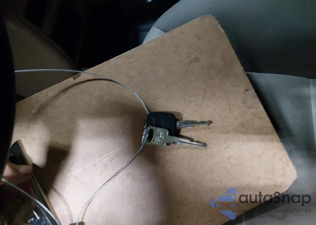 1FMYU92163KD40131: 44516037