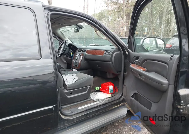 1GNFC16007J324978: 44516096