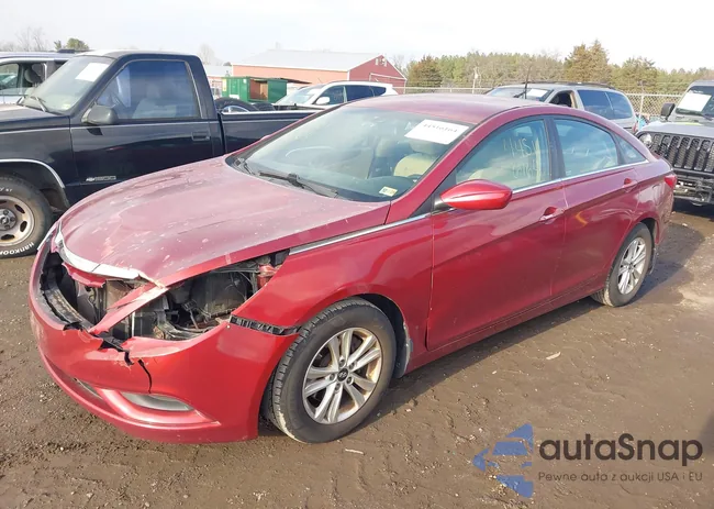 5NPEB4AC5DH677781: 44516164