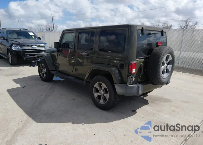 1C4BJWEG4GL107849: 44516193