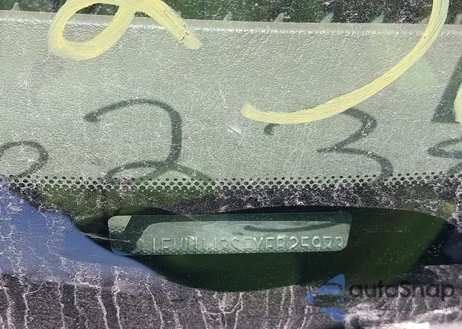 1FMNU43S8YEB25983: 44516238