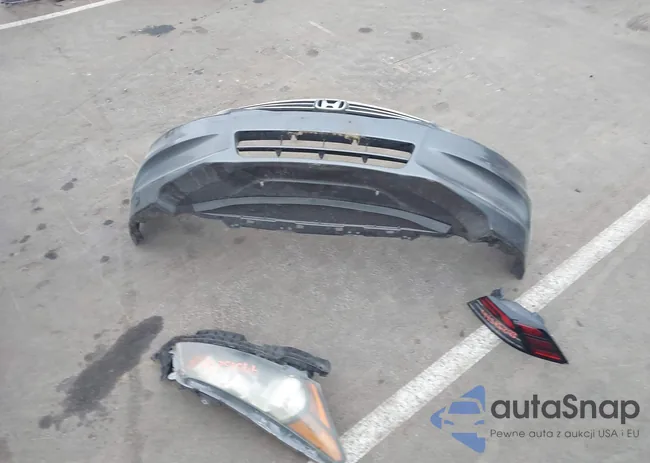 1HGCP2F36CA190859: 44515293