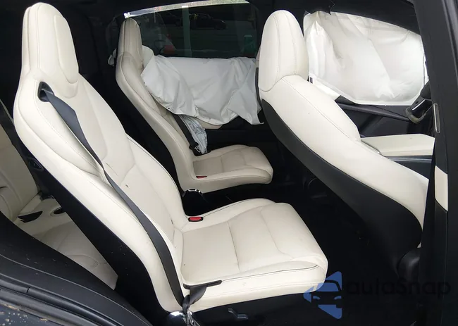 7SAXCBE63NF334002: 44515464