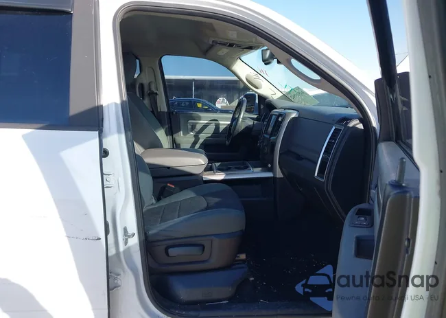 1C6RR7GT6FS533576: 44515542