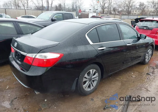 1HGCR2F34EA016592: 44515556