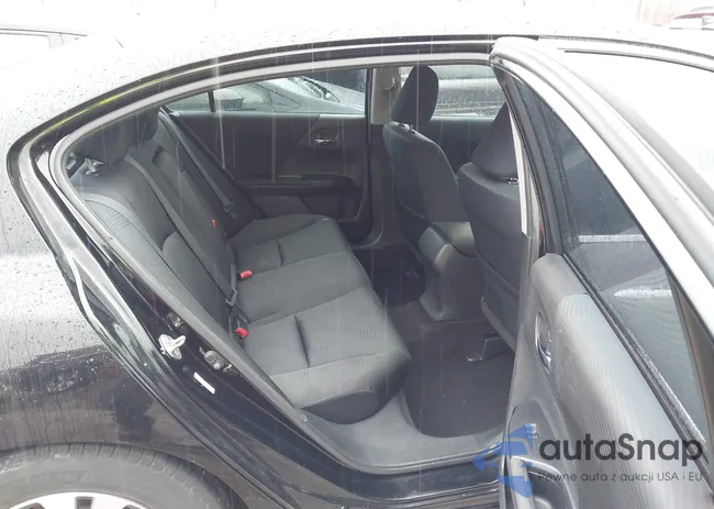 1HGCR2F34EA016592: 44515556