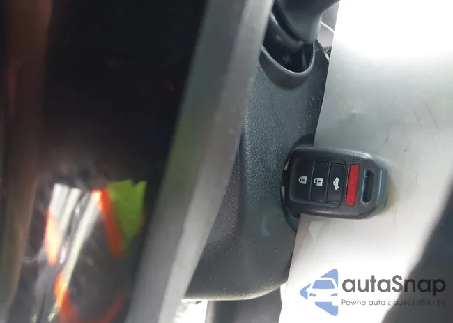 1HGCR2F58HA262955: 44515560