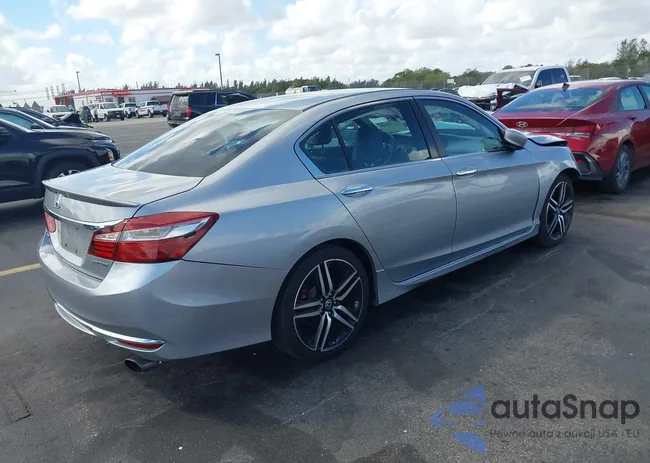 1HGCR2F58HA262955: 44515560