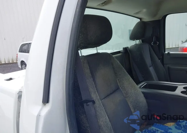 1GCPCPEX8AZ211237: 44516852