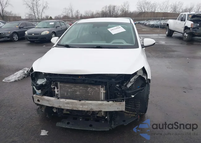 KMHC65LC6LU215812: 44516960