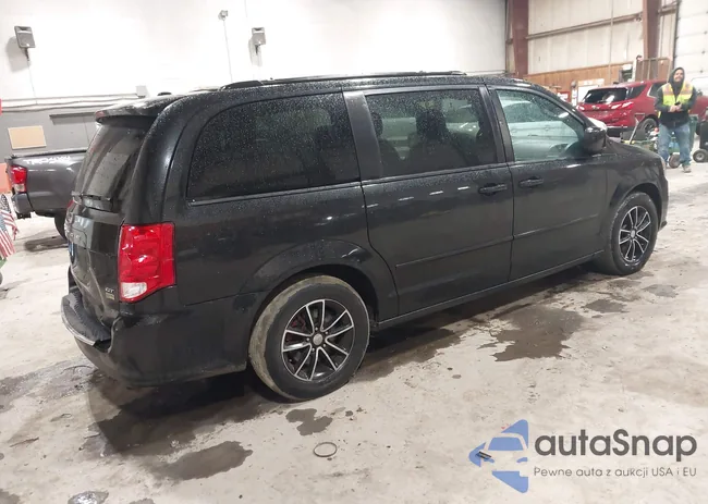 2C4RDGEGXHR566811: 44516980