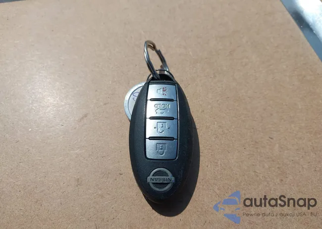 3N1AB7AP2JY211195: 44517040