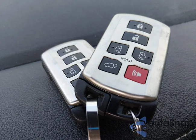 5TDYK3DC5FS536659: 44517067