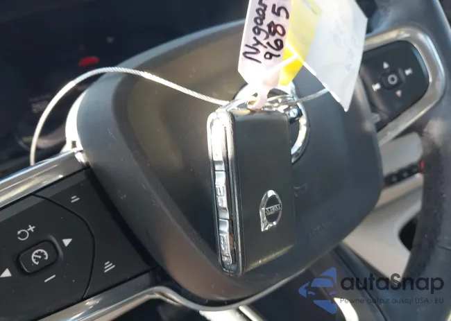 YV4L12UX5P2104377: 44517154