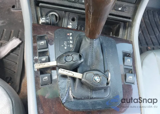 WBABW33425PL34386: 44516300