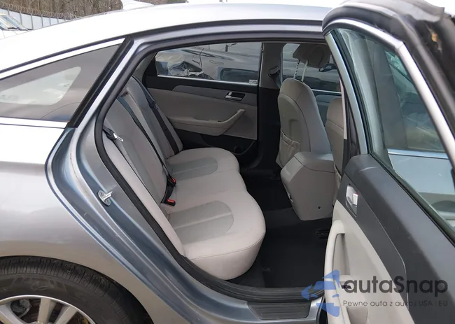 5NPE24AF2HH500153: 44516388