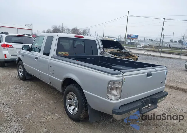 1FTYR44V83TA38892: 44516397